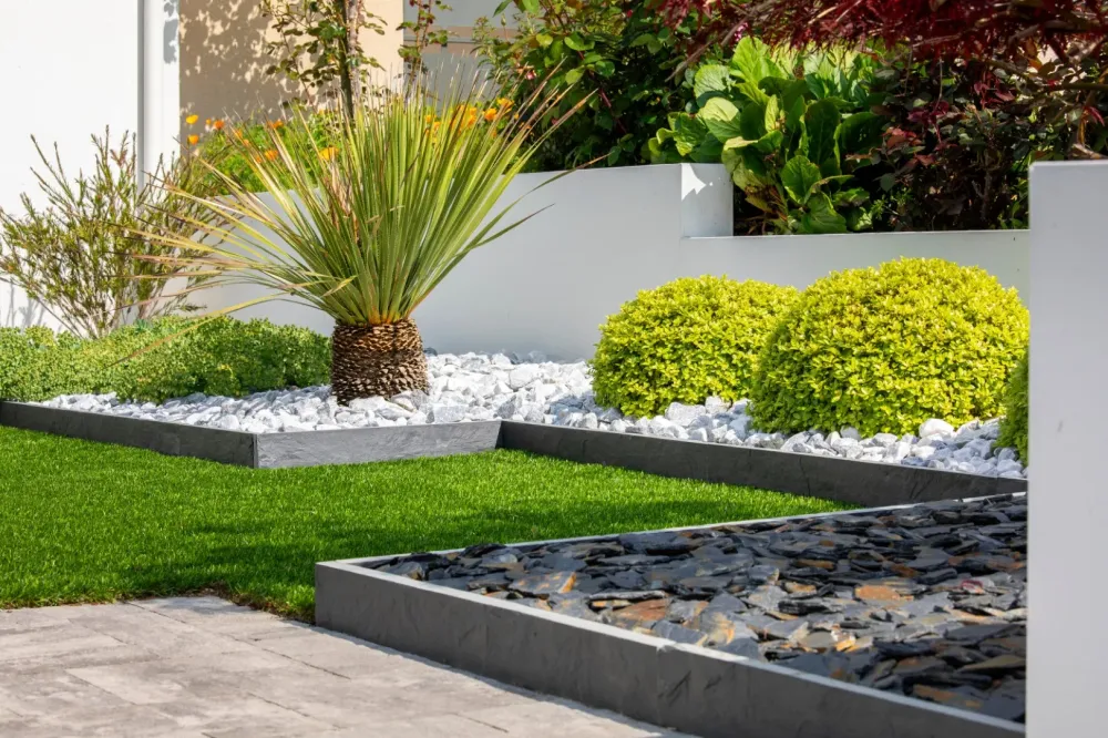 Aménagement de jardin près de Talais